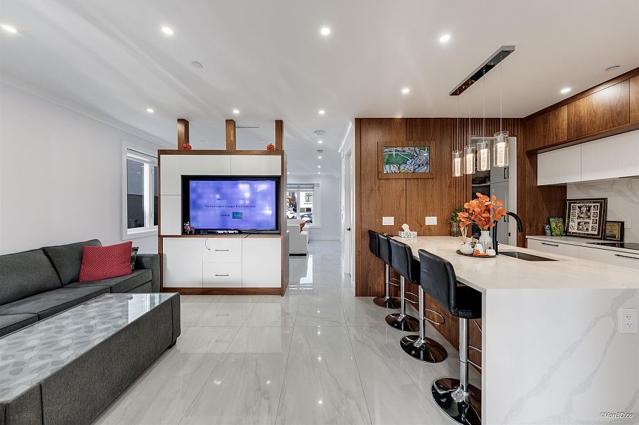 1 926 E 58th Avenue Vancouver, BC - 11