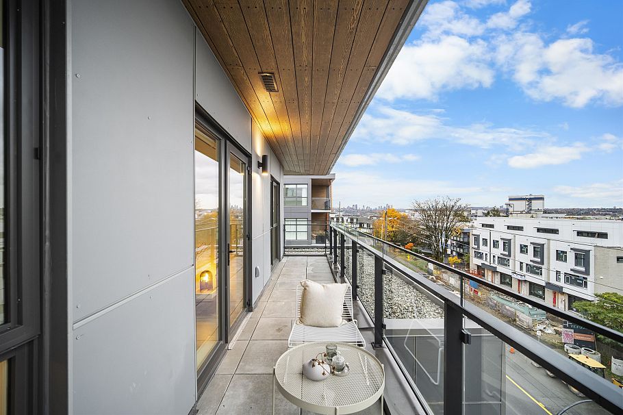 509 422 E 3rd Street North Vancouver, BC - 27