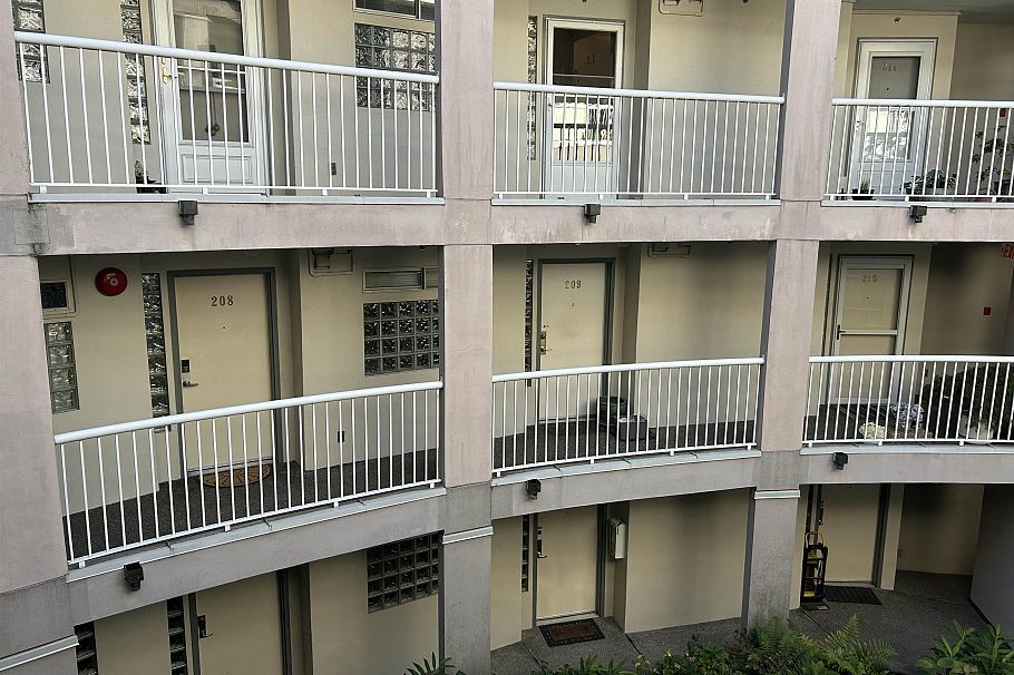 209 1705 Nelson Street Vancouver, BC - 16