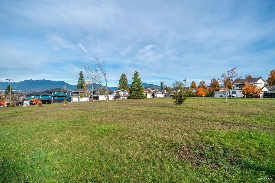 3559 Worthington Drive Vancouver, BC - 39