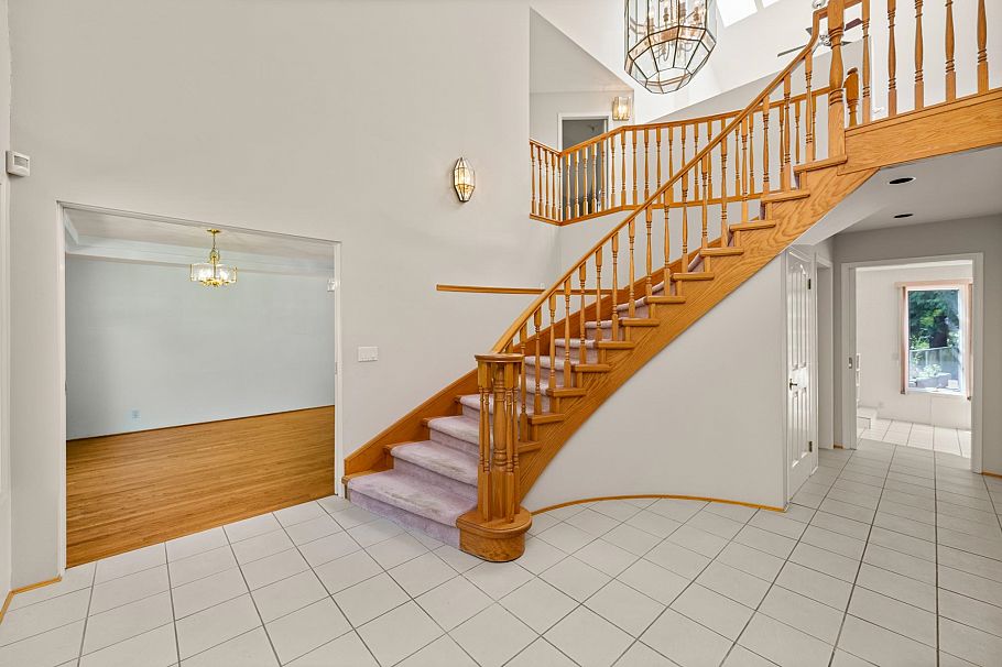 3470 W 43rd Avenue Vancouver, BC - 3