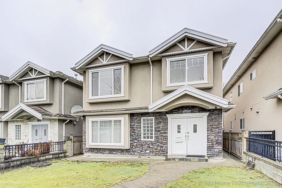 2529 Franklin Street Vancouver, BC - 1