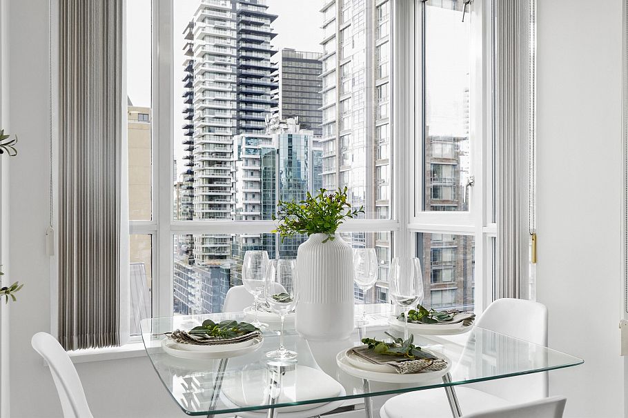 1507 1212 Howe Street Vancouver, BC - 9