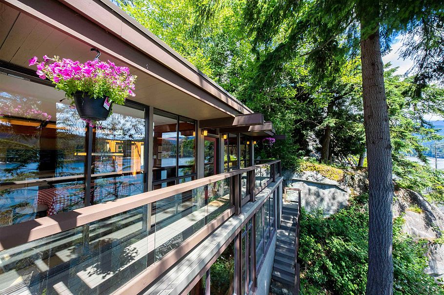 4885 Cove Cliff Place North Vancouver, BC - 5