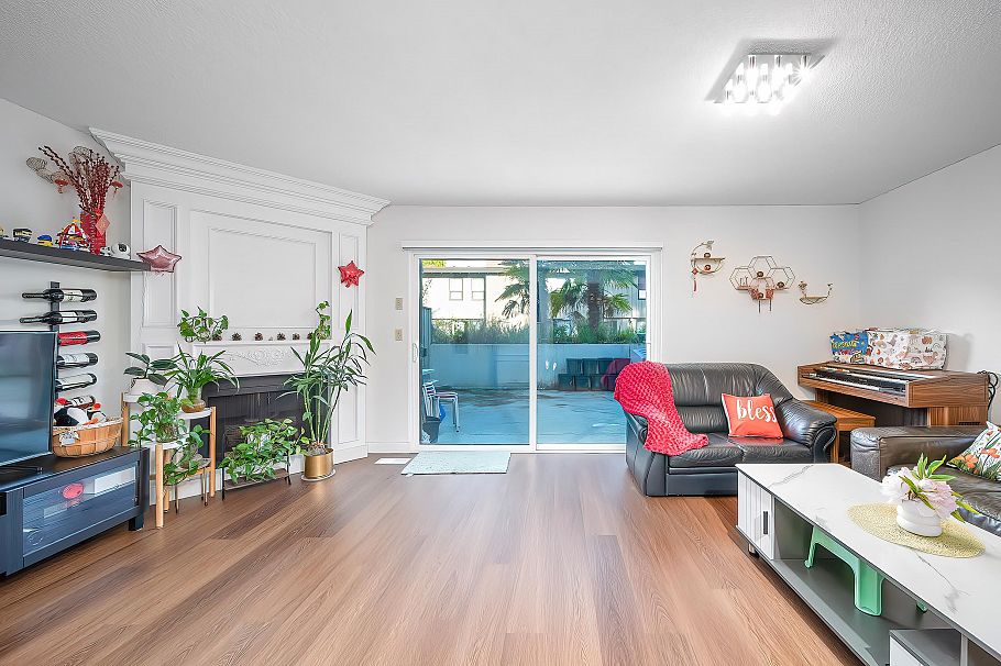 72 3180 E 58th Avenue Vancouver, BC - 11