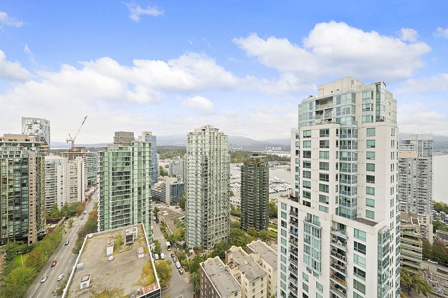 2605 1239 W Georgia Street Vancouver, BC - 24