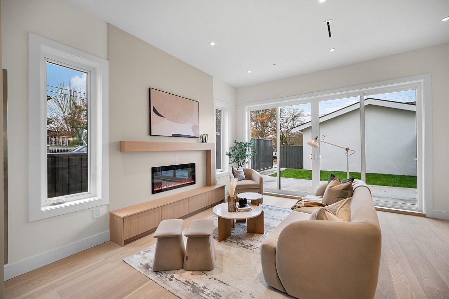 1671 E 31st Avenue Vancouver, BC - 5