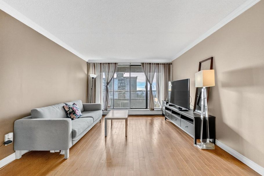 1106 6595 Willingdon Avenue Burnaby, BC - 2