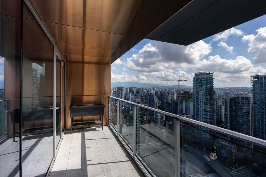 4208 1480 Howe Street Vancouver, BC - 22