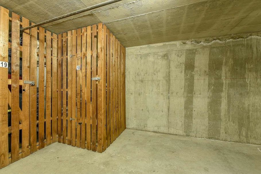 205 1265 W 11th Avenue Vancouver, BC - 27