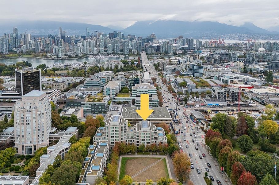 411 500 W 10th Avenue Vancouver, BC - 25
