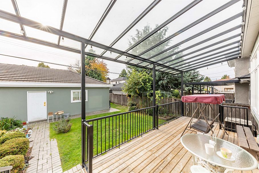 2328 W 22nd Avenue Vancouver, BC - 38