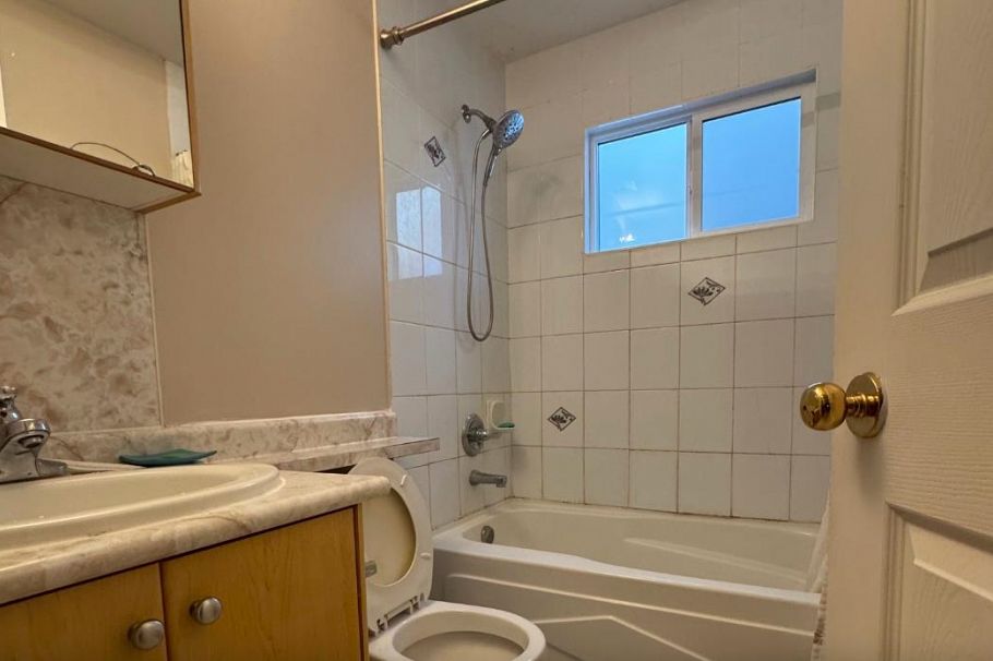 591 E 28th Avenue Vancouver, BC - 17