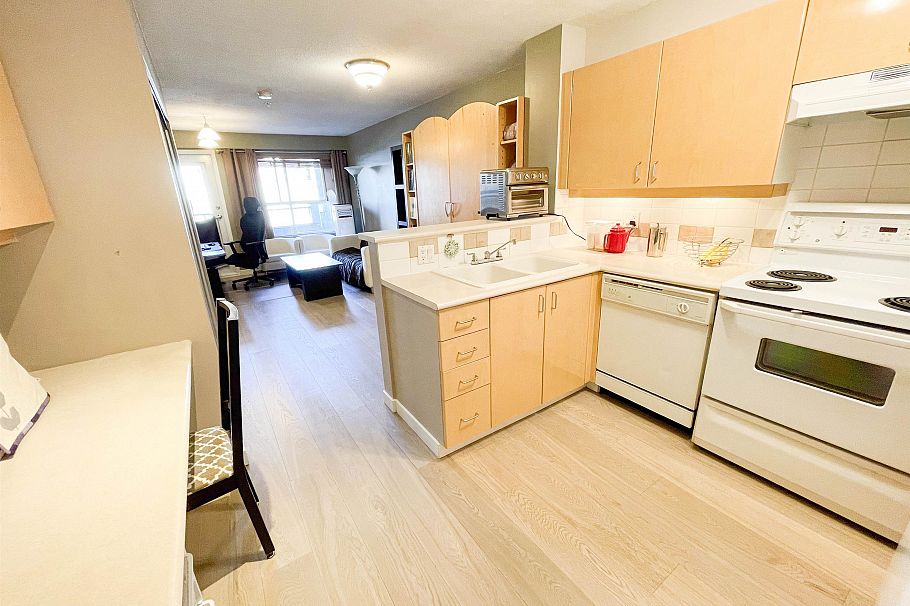 219 2680 W 4th Avenue Vancouver, BC - 10