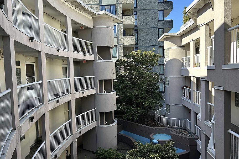 209 1705 Nelson Street Vancouver, BC - 17