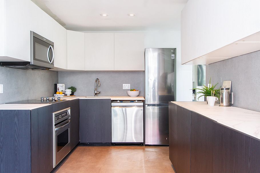 2301 1500 Howe Street Vancouver, BC - 14