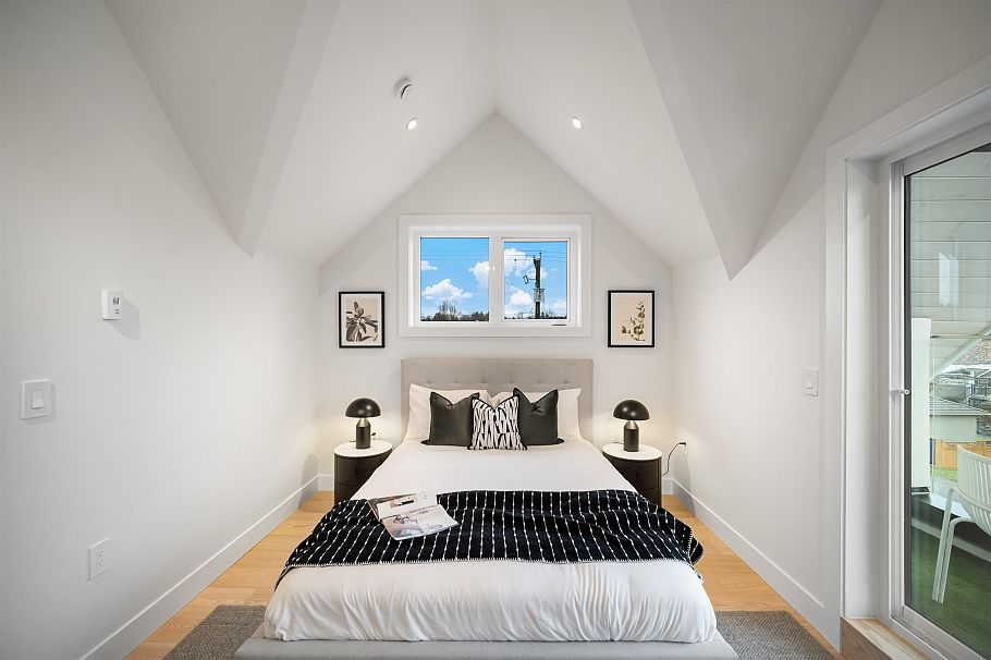 1671 E 31st Avenue Vancouver, BC - 14