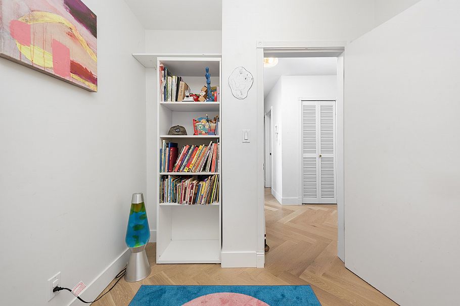 34 1480 Arbutus Street Vancouver, BC - 16