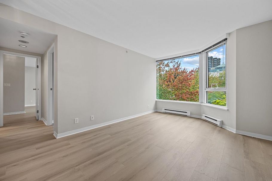 411 500 W 10th Avenue Vancouver, BC - 5