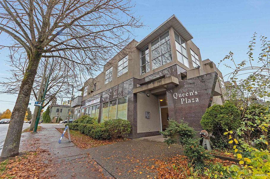 208 188 E 33rd Avenue Vancouver, BC - 1