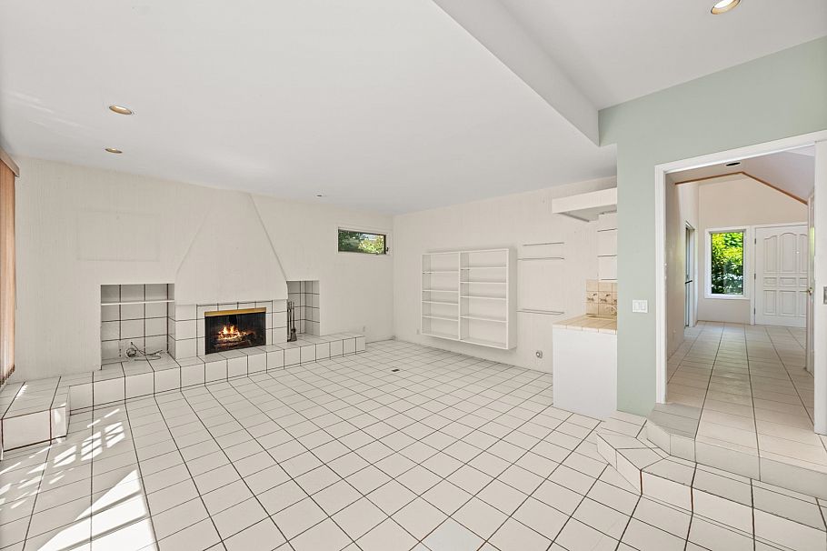 3470 W 43rd Avenue Vancouver, BC - 21