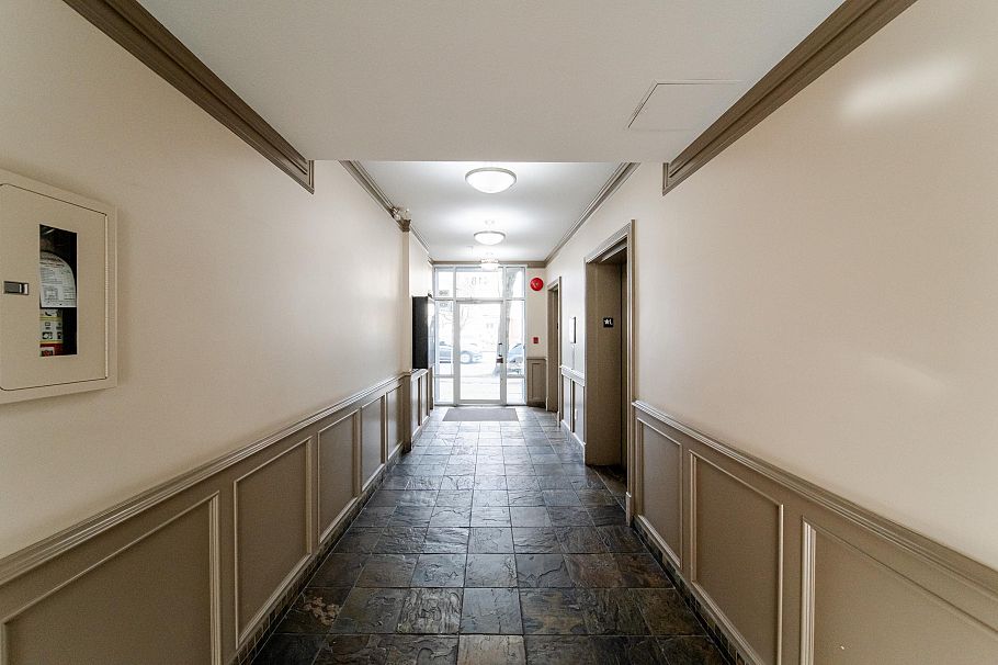 307 418 E Broadway Vancouver, BC - 27