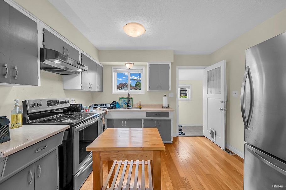3278 Parker Street Vancouver, BC - 10