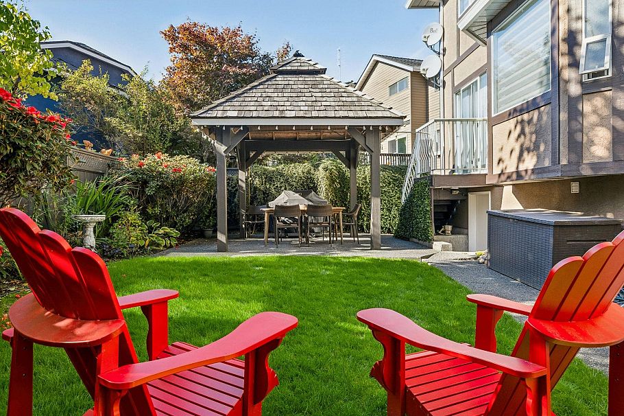 2890 Tempe Knoll Drive North Vancouver, BC - 15