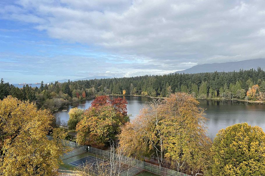 901 710 Chilco Street Vancouver, BC - 1