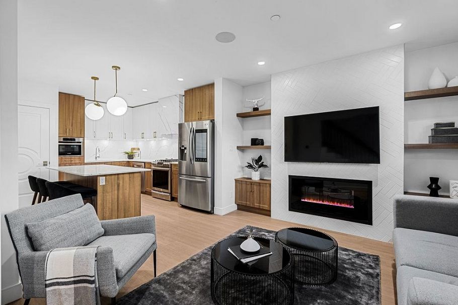 1022 Odlum Drive Vancouver, BC - 8