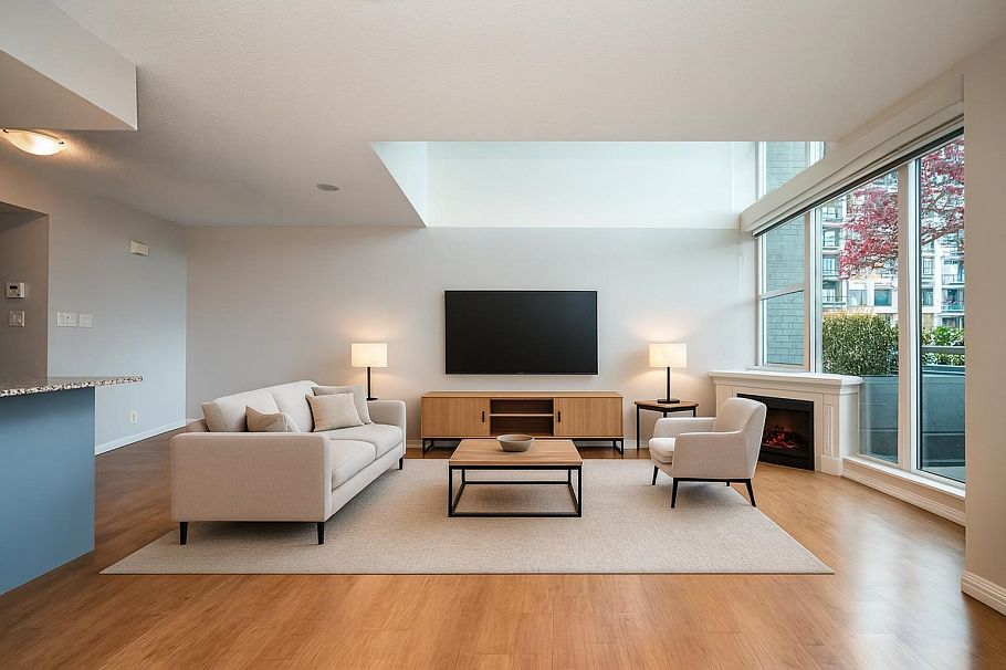 TH6 168 E Esplanade Avenue North Vancouver, BC - 6