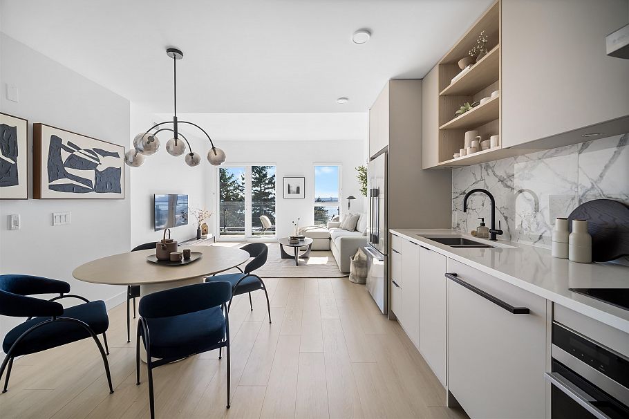 509 422 E 3rd Street North Vancouver, BC - 2