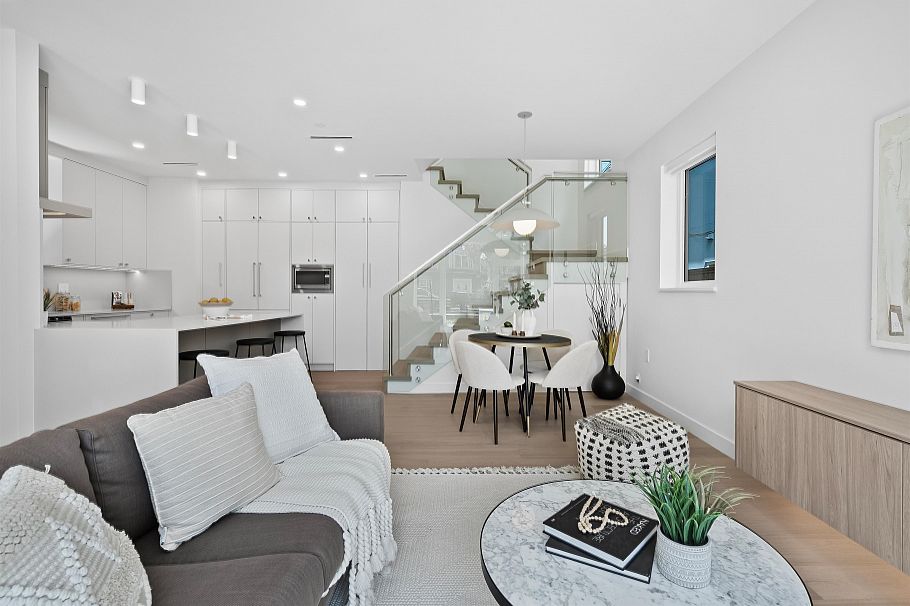 1 2253 Grant Street Vancouver, BC - 9