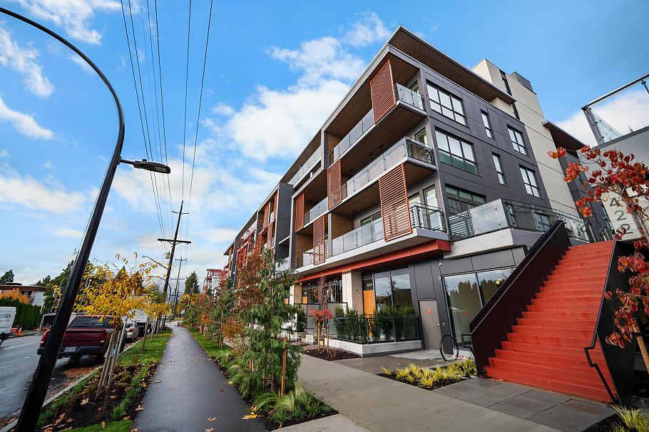 501 422 E 3rd Street North Vancouver, BC - 26