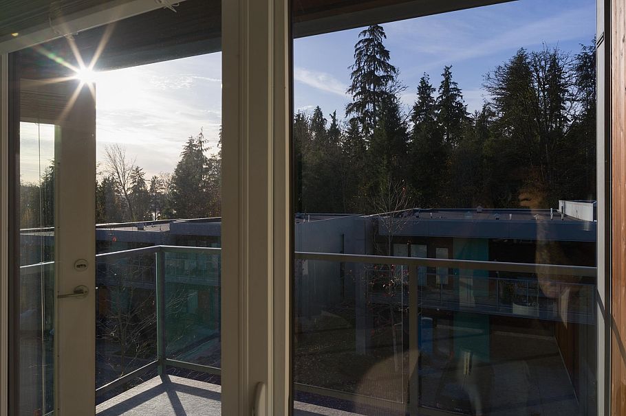 35 3595 Salal Drive North Vancouver, BC - 16