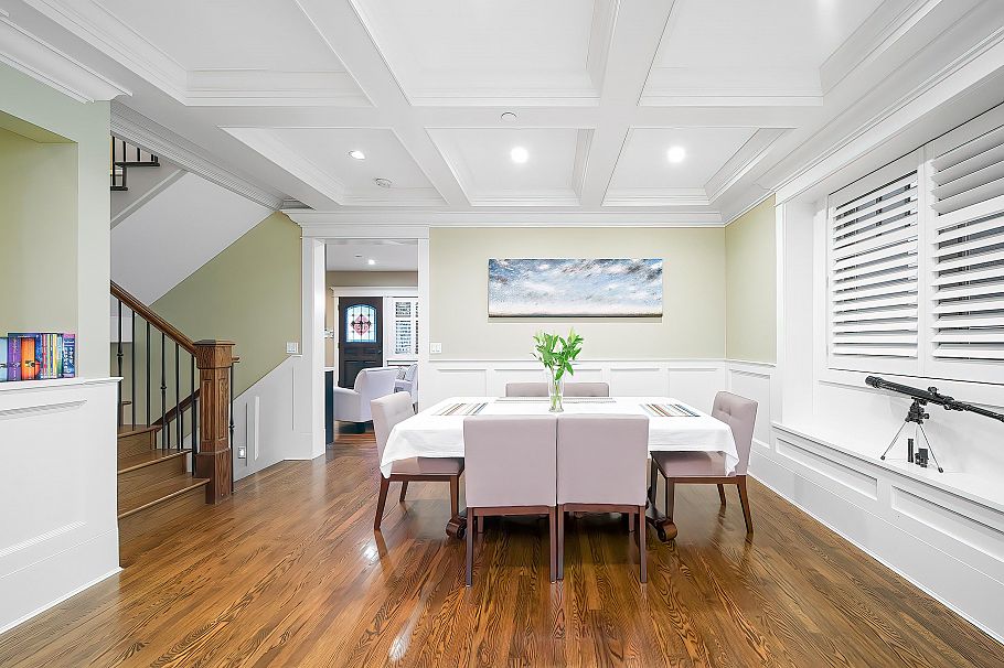 3838 W 15th Avenue Vancouver, BC - 9