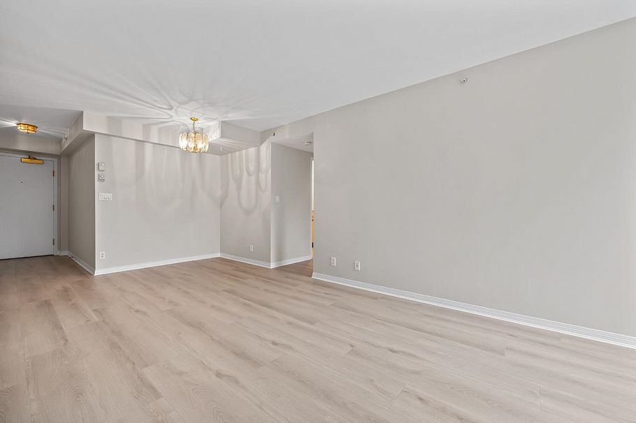 411 500 W 10th Avenue Vancouver, BC - 6