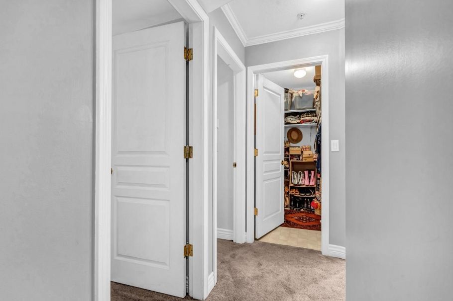 203 1617 Grant Street Vancouver, BC - 20