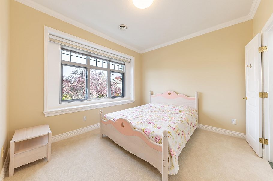 2328 W 22nd Avenue Vancouver, BC - 27