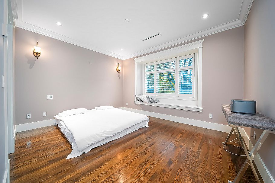 3838 W 15th Avenue Vancouver, BC - 24