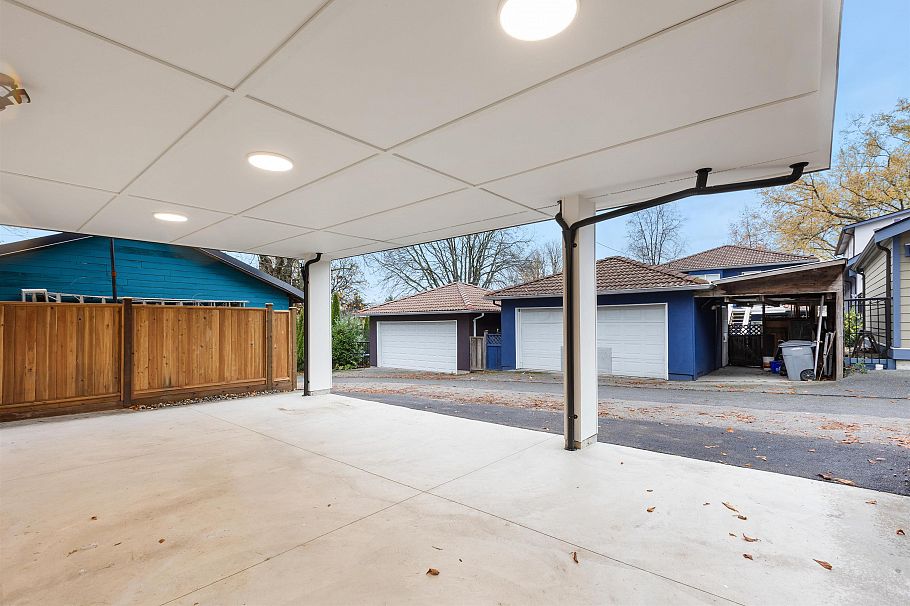 2609 Dundas Street Vancouver, BC - 19