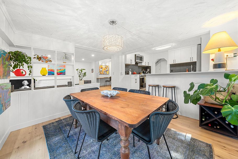 2052 Capilano Road North Vancouver, BC - 15