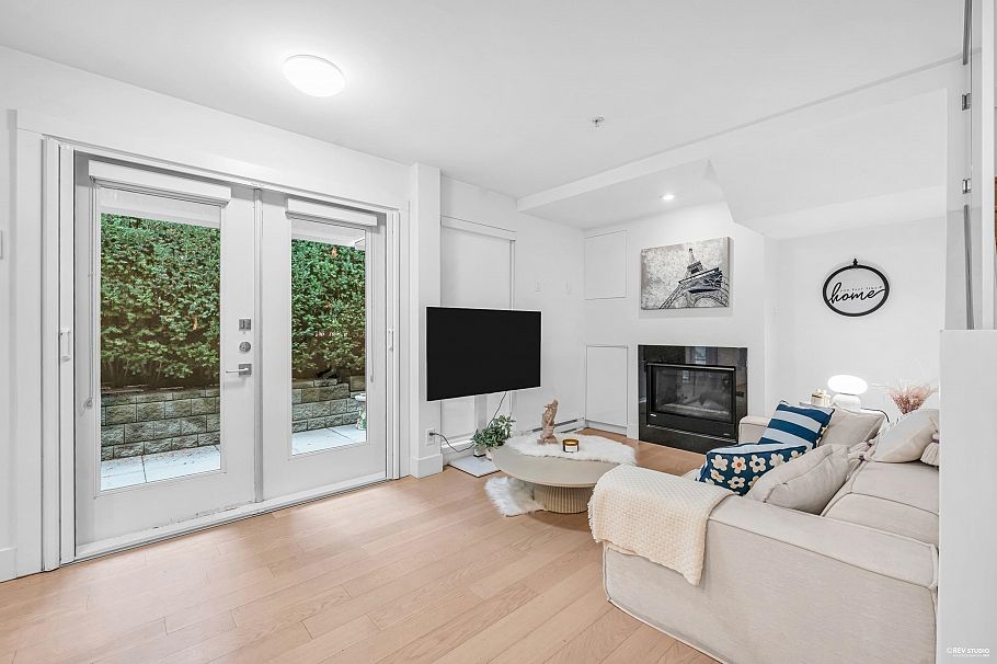 1407 East 1st Street Vancouver, BC - 27