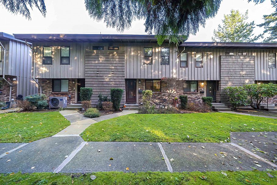 72 3180 E 58th Avenue Vancouver, BC - 4