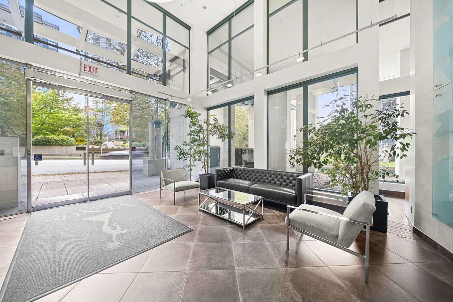 2605 1239 W Georgia Street Vancouver, BC - 25