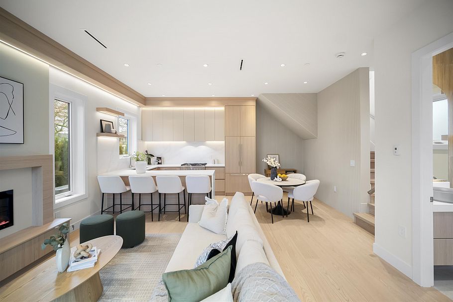 4681 Argyle Street Vancouver, BC - 3