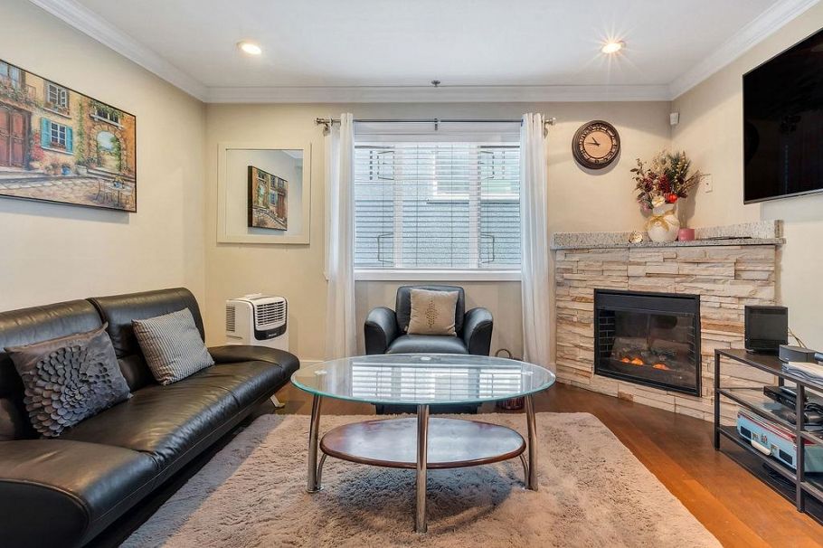 8787 Oak Street Vancouver, BC - 2