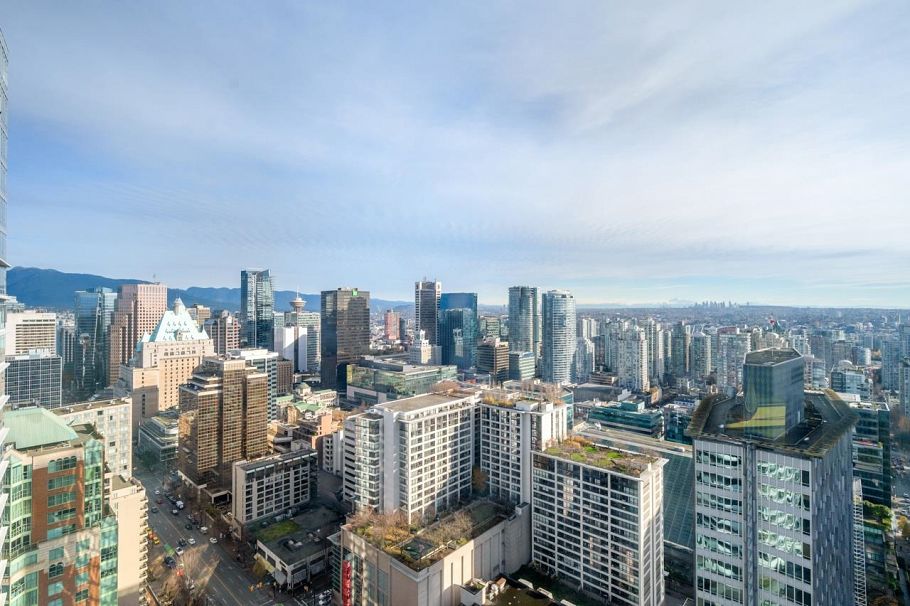 3202 1033 Nelson Street Vancouver, BC - 4