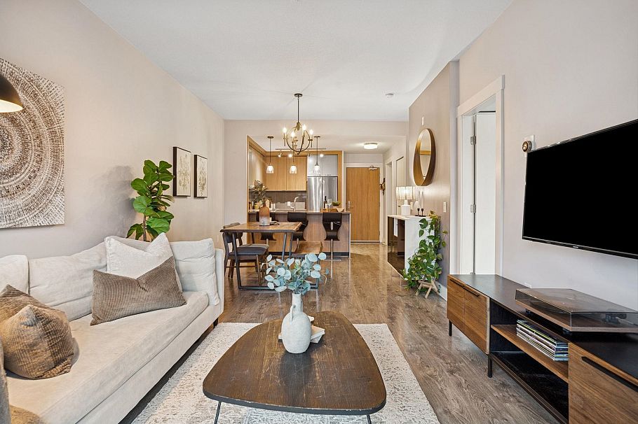 303 733 W 14 Street North Vancouver, BC - 8