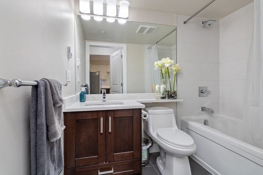 206 707 E 43rd Avenue Vancouver, BC - 18